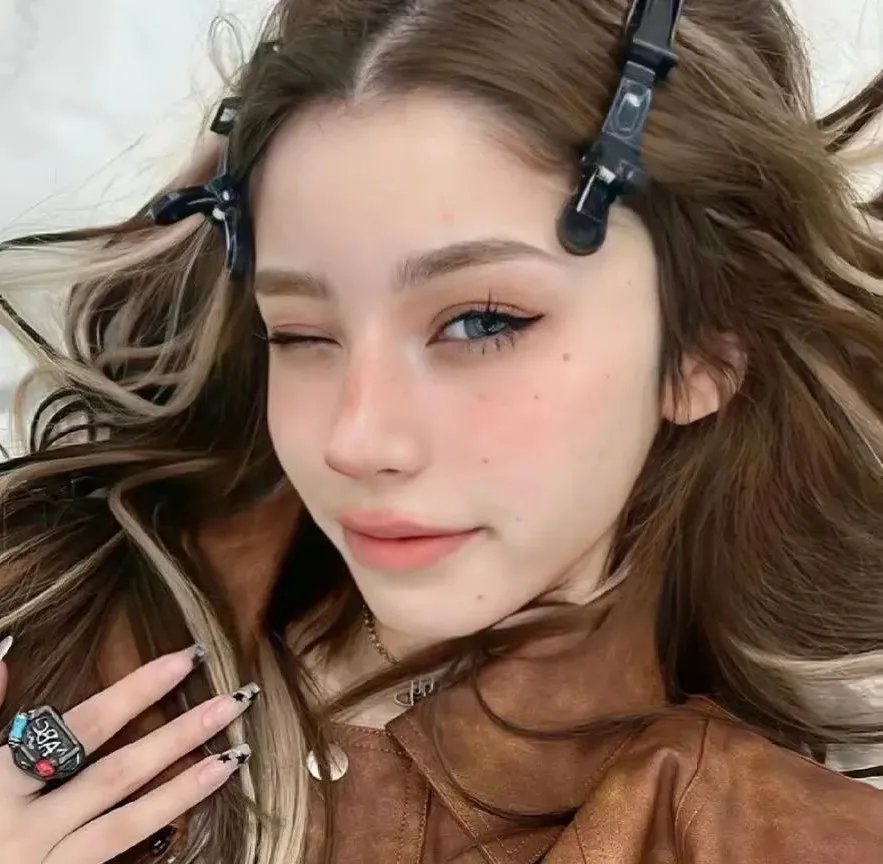 我和相亲对象的错误邂逅